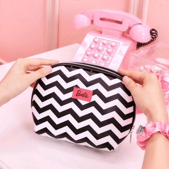 Barbie Series Cosmetics Bag Retro Black And White Stripe Miniso Makeup - Picture 8 of 8